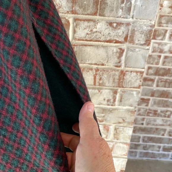 Vintage Unbranded Red Green Mini Plaid Lined Cape - Picture 4 of 7